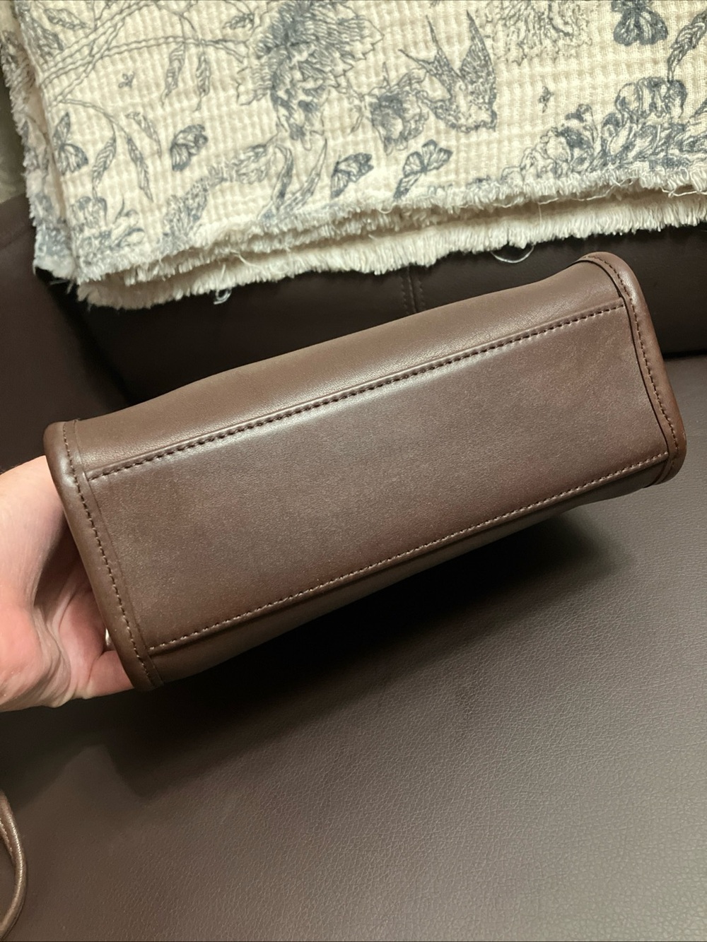 Coach Vintage Regina Crossbody Bag 9983 Mahogany - Picture 4 of 11